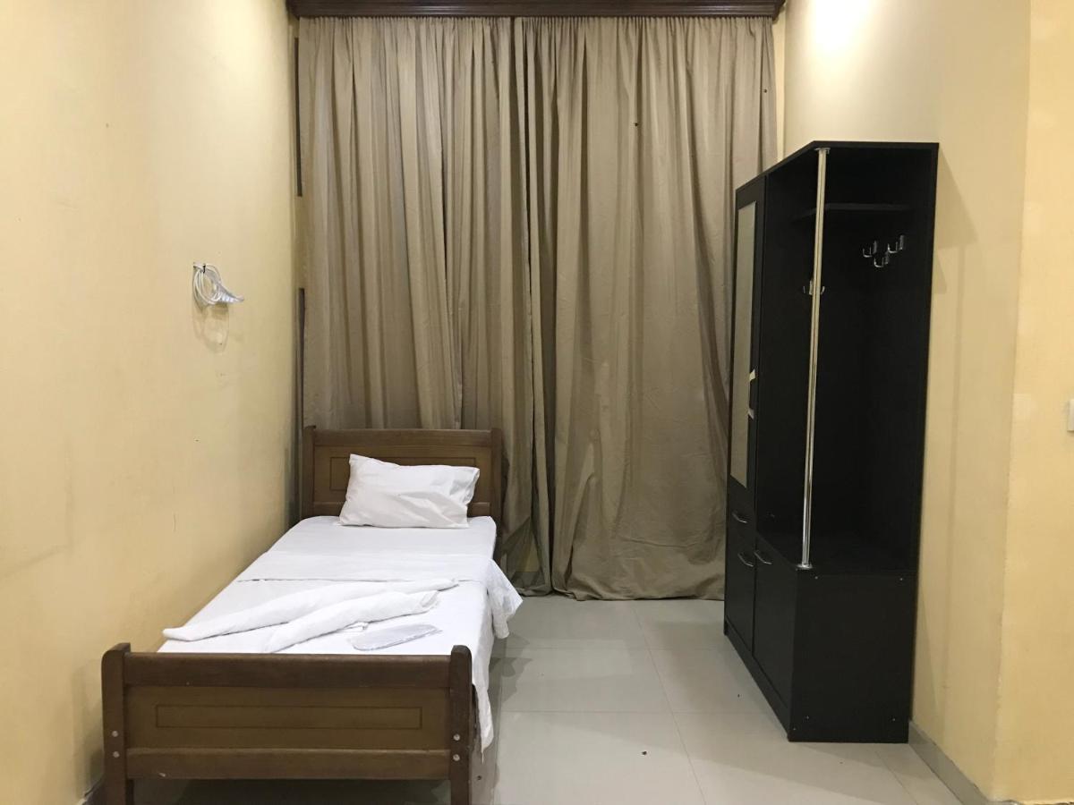 Rostus Hotel Tbilisi Bagian luar foto